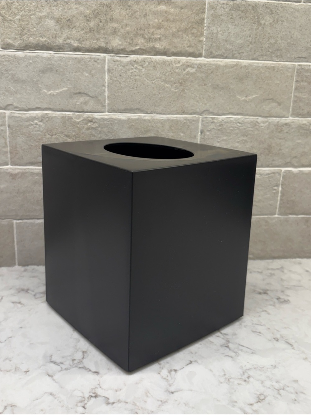 Tissue Box Cover Black, Square Acrylic Tissue Holder, Decorative
New!